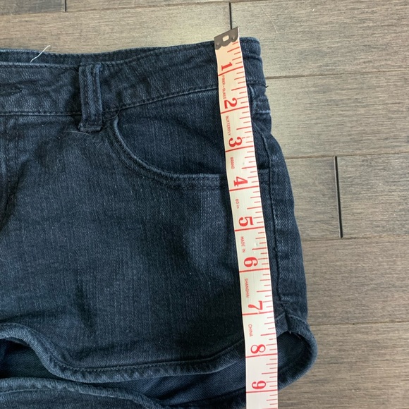 Forever 21 Dark Gray/Blue Jean Short Women’s 28 - Picture 4 of 5
